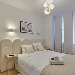 Residense Au Coeur De By Prestige Paris