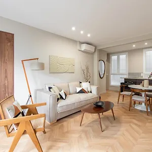 The New Suites, Centre Paris